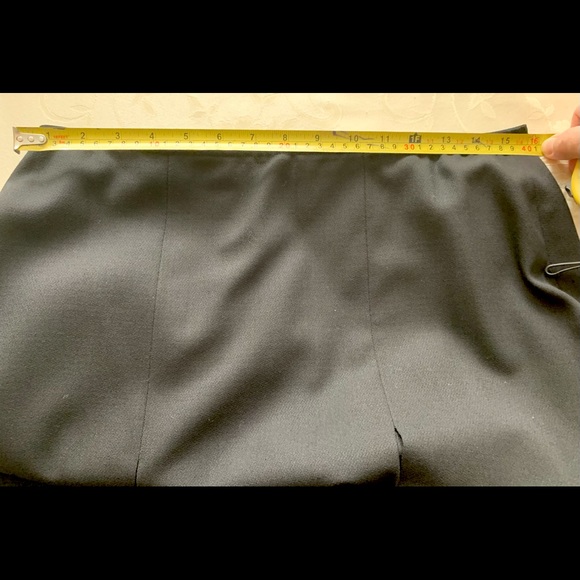 Black 96% fine wool skirt at knee length with four long pleaded sexy slits US 12 - Picture 6 of 13